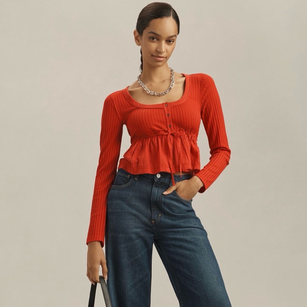 Pilcro Long-Sleeve Scoop-Neck
Babydoll Top
SKU #4112522160225
